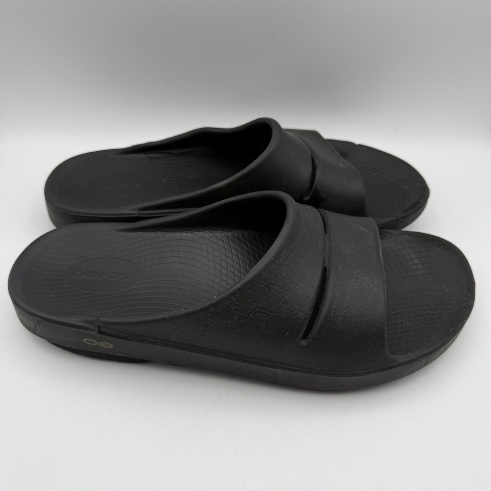 Oofos Ooahh Recovery Slides Mens 10 Womens 12 Black Athletic Sandals Comfort - Picture 3 of 8